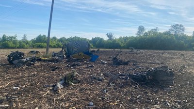 Уламки від падіння Су-24М на Хмельниччині 16 червня 2026 року