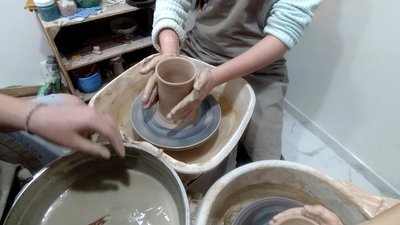 Процес гончарства. Процес гончарства.