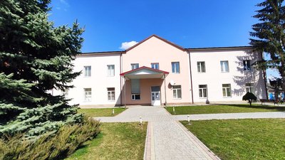 У Теребовлянській лікарні медики ковідної бригади працюють по 12 годин на добу У Теребовлянській лікарні медики ковідної бригади працюють по 12 годин на добу