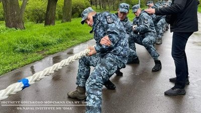 В Одесі встановили рекорд України з перетягування корабельного каната