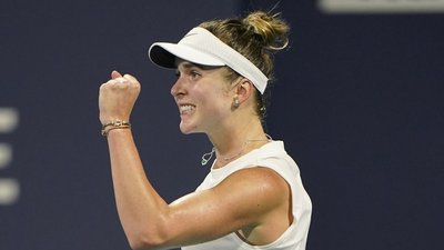 Перемога Світоліної на старті US Open і драматичний виліт Ястремської: відео