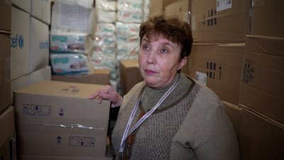 Підгузки пелюшки харчування гуманітарна допомога діти дорослі управління соцзахисту Покровськ Донецька область Підгузки пелюшки харчування гуманітарна допомога діти дорослі управління соцзахисту Покровськ Донецька область
