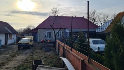 Гладковичі, Овруч, пошкоджене житло, мати, родина, будинок, житло, документи Гладковичі, Овруч, пошкоджене житло, мати, родина, будинок, житло, документи