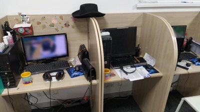 Дзвонили навіть від імені поліцейських — на Київщині викрили шахрайський call-центр Дзвонили навіть від імені поліцейських — на Київщині викрили шахрайський call-центр