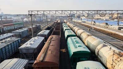 "Укрзалізниця" розпочала націоналізацію 15 тисяч російських вагонів