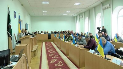 У Прилуках знову не відбулася сесія: чому не прийшли депутати