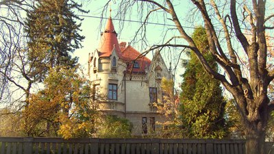 У Львові прокуратура звернулася до суду, аби зберегти віллу Кшечуновича: що відомо