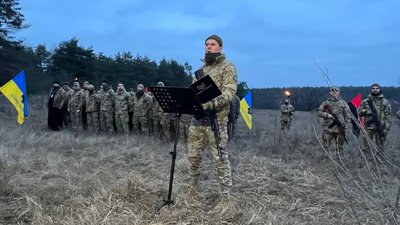 Майже сто бійців, які долучилися до батальйону “Вовки Да Вінчі” склали присягу добровольця Майже сто бійців, які долучилися до батальйону “Вовки Да Вінчі” склали присягу добровольця