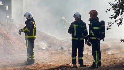 У Черкасах горіло приміщення деревообробного цеху. Пожежу ліквідували У Черкасах горіло приміщення деревообробного цеху. Пожежу ліквідували