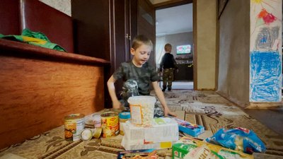 Хлопчик з Сум написав листа з підтримкою українській армії та отримав відповідь Хлопчик з Сум написав листа з підтримкою українській армії та отримав відповідь