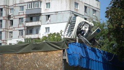 "Слава Богу, що водичку привозять". Як нині живе прифронтовий Степногірськ на Запоріжжі "Слава Богу, що водичку привозять". Як нині живе прифронтовий Степногірськ на Запоріжжі