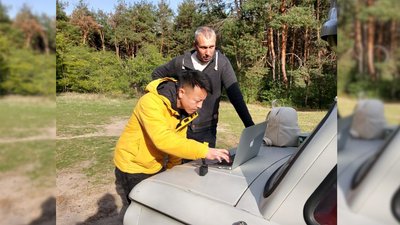 Миколаївці вирішили об’їхати Україну на 46-річному запорожці Миколаївці вирішили об’їхати Україну на 46-річному запорожці