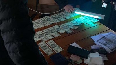 На Волині посадовців судитимуть за хабар