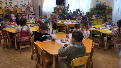 Страви з пароконвектомату – у житомирських садочках дітей почали харчувати за оновленим меню Страви з пароконвектомату – у житомирських садочках дітей почали харчувати за оновленим меню