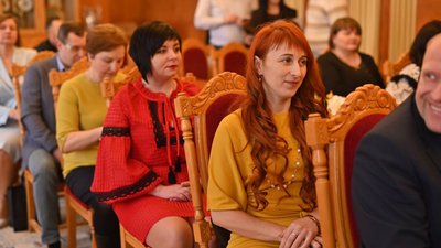 17 учителів нагородили за участь в обласному етапі конкурсу «Учитель року — 2023» 17 учителів нагородили за участь в обласному етапі конкурсу «Учитель року — 2023»