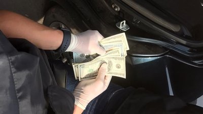 На Львівщині за вимагання хабара затримали директора міської лікарні
