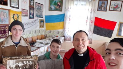 У Шушківцях на Тернопільщині парафіяни облаштовують музей-трапезну У Шушківцях на Тернопільщині парафіяни облаштовують музей-трапезну
