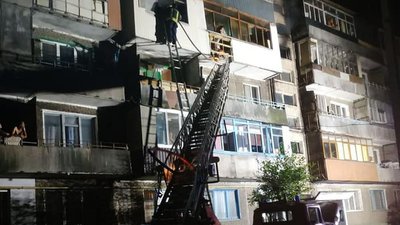 Дніпропетровщина: під час ліквідації пожежі надзвичайники врятували четверо людей