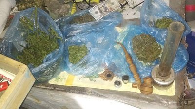Наркотики та зброю знайшли у раніше судимого волинянина Наркотики та зброю знайшли у раніше судимого волинянина