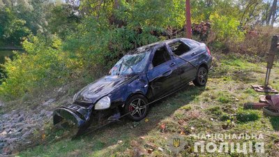 На Полтавщині автомобіль в’їхав у річку: є загиблі