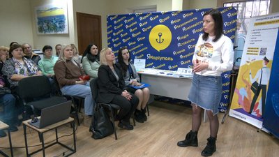 центр "ЯМаріуполь" "Ярмарок вакансій" професії роботодавці переселенці Маріуполь Дніпро