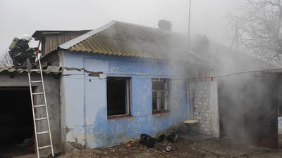 На Миколаївщині під час пожежі у власному будинку загинув чоловік