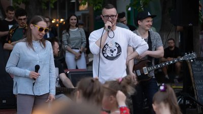 "Російська музика небезпечна, як куля ворога", - лідер гурту "Флайза" Андрій Тимчук "Російська музика небезпечна, як куля ворога", - лідер гурту "Флайза" Андрій Тимчук