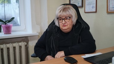 Переселенців з інвалідністю евакуюють з Дніпра у шелтер на заході України Переселенців з інвалідністю евакуюють з Дніпра у шелтер на заході України