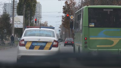 17 тисяч за "зайвих" пасажирів: у Черкасах штрафують водіїв, які не дотримуються карантинних вимог 17 тисяч за "зайвих" пасажирів: у Черкасах штрафують водіїв, які не дотримуються карантинних вимог