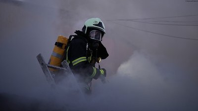 Пожежа в гаражах по Оборонній вЧеркасах Пожежа в гаражах по Оборонній вЧеркасах