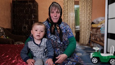 "Це все, що у мене залишилось". Мама загиблого на війні військового взяла опіку над його дворічним сином