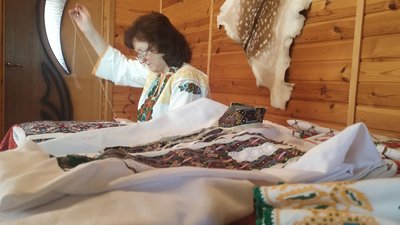 "Вишивати потрібно в чистими руками та думками": – рукодільниця з Волині вишила понад 400 сорочок "Вишивати потрібно в чистими руками та думками": – рукодільниця з Волині вишила понад 400 сорочок