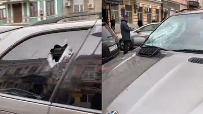 Сутички на Академічній в Одесі: громадський діяч заявив про напад на автівку товариша Сутички на Академічній в Одесі: громадський діяч заявив про напад на автівку товариша