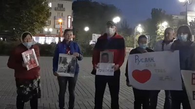 Херсон доєднався до всеукраїнської акції "Нагадай про кожного" Херсон доєднався до всеукраїнської акції "Нагадай про кожного"