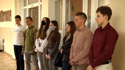 До Дня пам'яті та примирення у житомирській школі провели "Уроки звитяги" До Дня пам'яті та примирення у житомирській школі провели "Уроки звитяги"