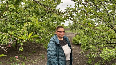 прифронтове село життя люди Маринівка Донецька область прифронтове село життя люди Маринівка Донецька область