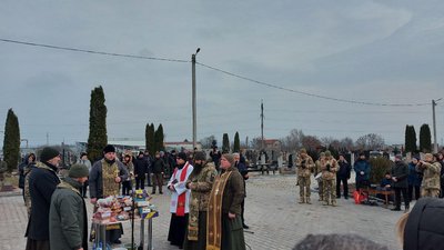 Панахиду за загиблими провели військові капелани міста, 24 лютого 2024. Фото: Суспільне Хмельницький Панахиду за загиблими провели військові капелани міста, 24 лютого 2024. Фото: Суспільне Хмельницький