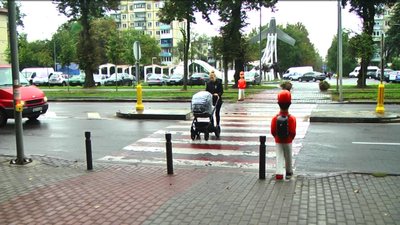 "Небезпечні" острівці безпеки: у Вінниці водії скаржаться на бетонні конструкції "Небезпечні" острівці безпеки: у Вінниці водії скаржаться на бетонні конструкції