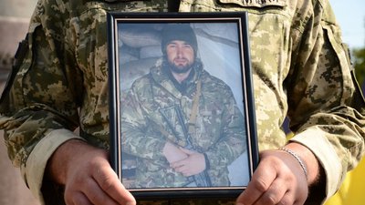 прощання, поховання, військовий