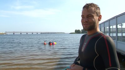 Черкащани готуються до наймасовішого Міжнародного запливу через Дніпро Черкащани готуються до наймасовішого Міжнародного запливу через Дніпро