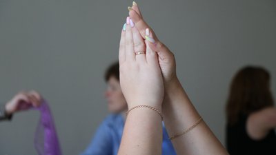 Психологічні травми під час війни. У Житомирі психологи і волонтери навчалися, як допомагати людям долати стрес Психологічні травми під час війни. У Житомирі психологи і волонтери навчалися, як допомагати людям долати стрес