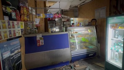 "Бачив дим, бачив руйнування, людей, які просили допомогу": очевидці про обстріл Запоріжжя армією РФ "Бачив дим, бачив руйнування, людей, які просили допомогу": очевидці про обстріл Запоріжжя армією РФ