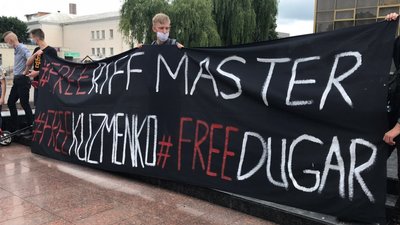 Лучани доєдналися до Всеукраїнської акції "200 днів брехні" Лучани доєдналися до Всеукраїнської акції "200 днів брехні"