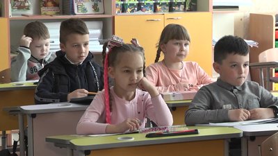 Краматорські школярі повернулися за парти