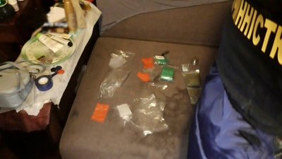 Поліцейські викрили наркопритон Поліцейські викрили наркопритон