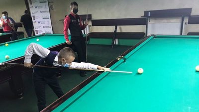 На Хмельниччині проходить чемпіонат України з більярдного спорту