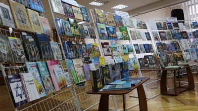 Програма "Культура": у 2021 році фонди бібліотек Миколаєва поповнили 34 видання місцевих авторів