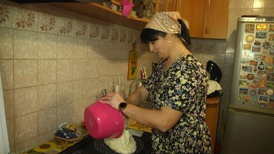 Хліб з тризубом Хм