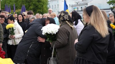 Із добровольцем, ветераном АТО Володимиром Мартинюком попрощались у Рівному