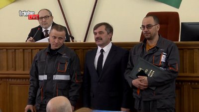 "Почули крик про допомогу": у Харкові нагородили газовиків, які дістали дитину з-під криги
